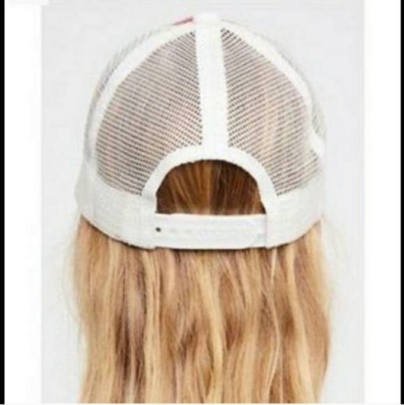 Free people hat - Picture 3 of 4
